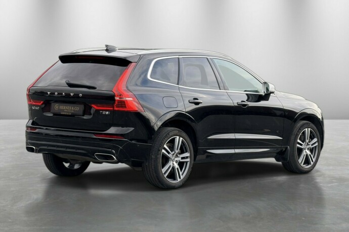 volvo-xc-60-elektrisitetbensin-2019-big-5