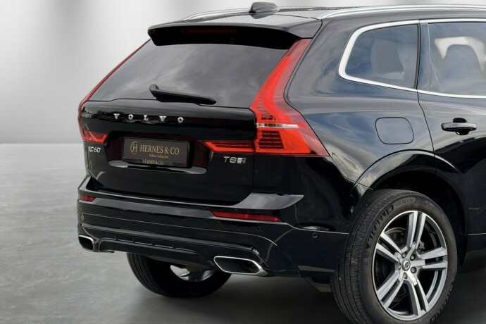 volvo-xc-60-elektrisitetbensin-2019-big-6