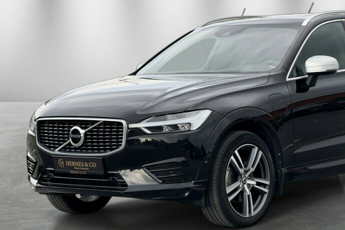 volvo-xc-60-elektrisitetbensin-2019-big-2