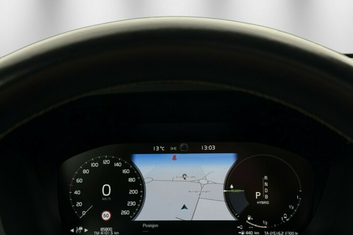 volvo-xc-60-elektrisitetbensin-2019-big-13