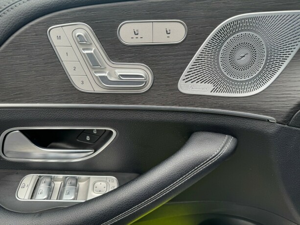 mercedes-benz-gls-diesel-2020-big-11