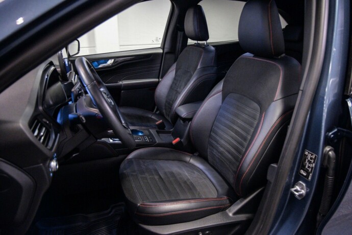 ford-kuga-elektrisitetbensin-2021-big-4