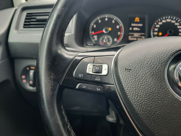 volkswagen-caddy-maxi-bensin-2018-big-23