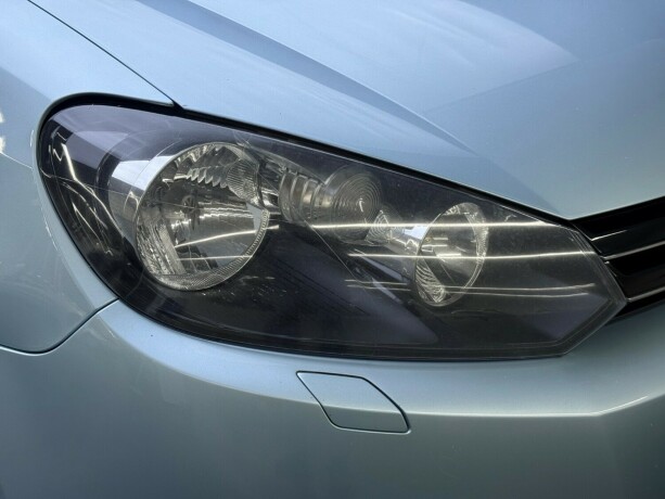 volkswagen-golf-diesel-2010-big-4