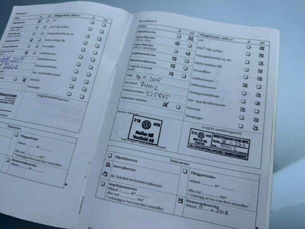 volkswagen-golf-diesel-2010-big-27