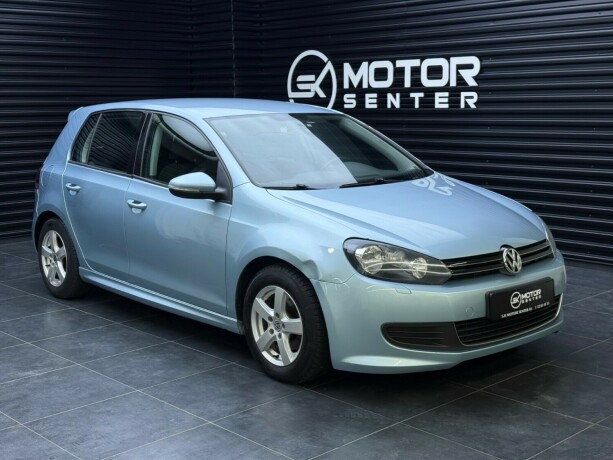 volkswagen-golf-diesel-2010-big-0
