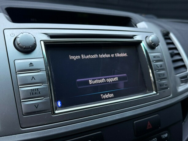 toyota-hilux-diesel-2012-big-20