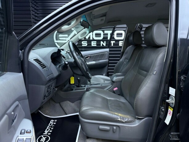 toyota-hilux-diesel-2012-big-29