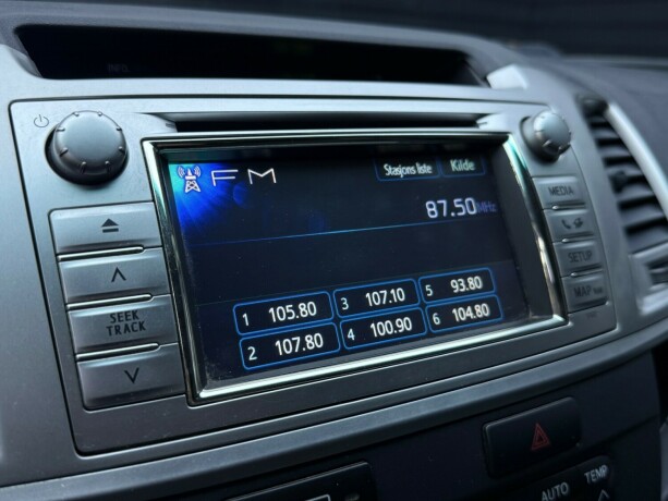 toyota-hilux-diesel-2012-big-21