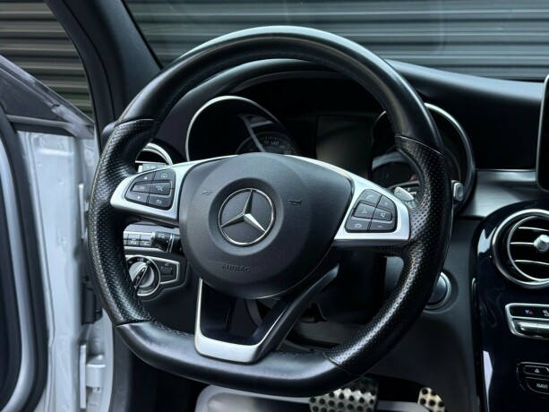mercedes-benz-c-klasse-elektrisitetbensin-2016-big-12
