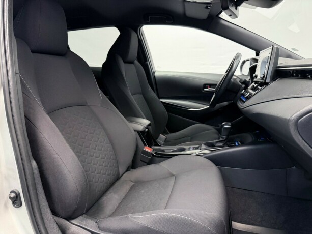 toyota-corolla-elektrisitetbensin-2020-big-15