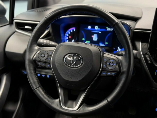 toyota-corolla-elektrisitetbensin-2020-big-19