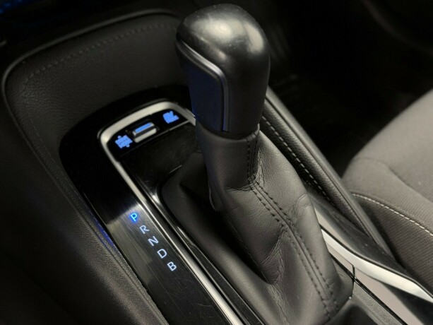 toyota-corolla-elektrisitetbensin-2020-big-20