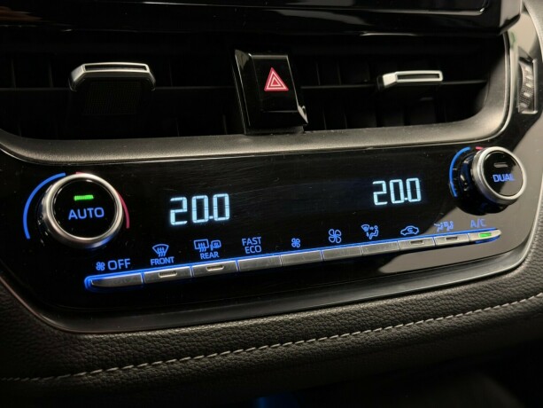 toyota-corolla-elektrisitetbensin-2020-big-23