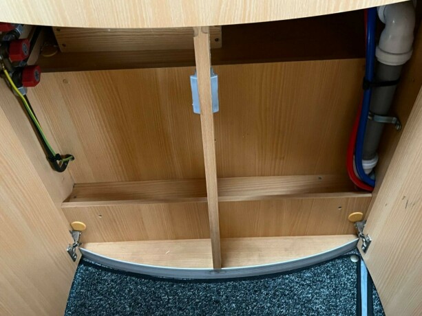 laika-kreos-3009-diesel-2006-big-46