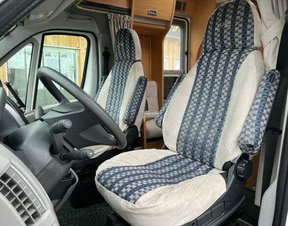 laika-kreos-3009-diesel-2006-big-14