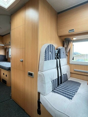 laika-kreos-3009-diesel-2006-big-53