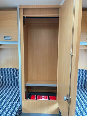 laika-kreos-3009-diesel-2006-big-80