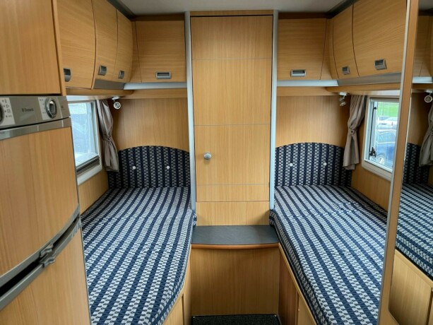 laika-kreos-3009-diesel-2006-big-71