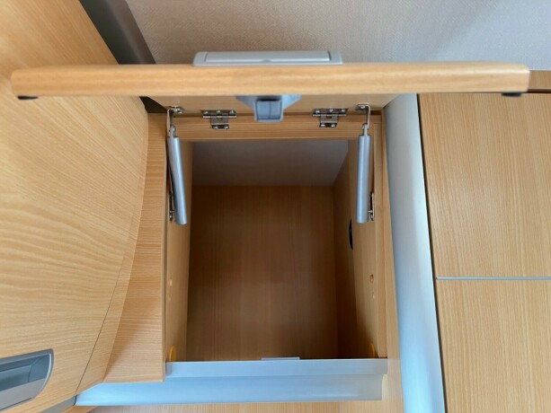 laika-kreos-3009-diesel-2006-big-76