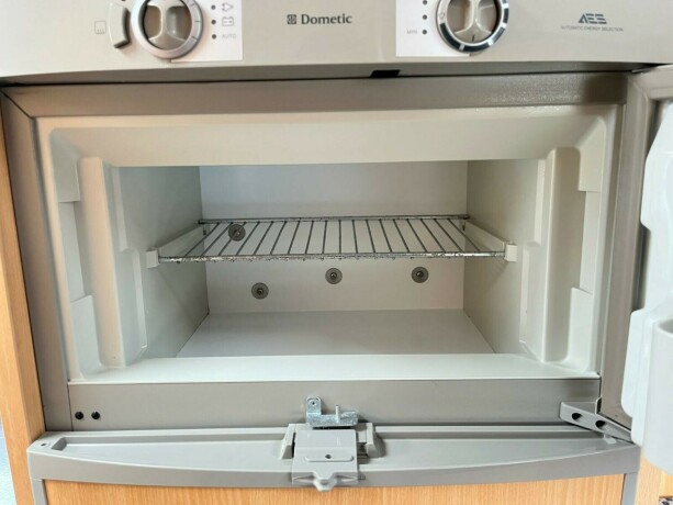 laika-kreos-3009-diesel-2006-big-49