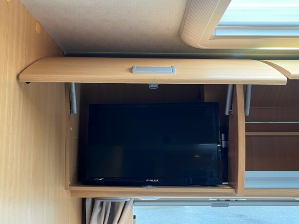 laika-kreos-3009-diesel-2006-big-33