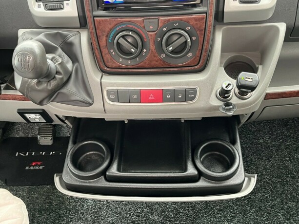 laika-kreos-3009-diesel-2006-big-22