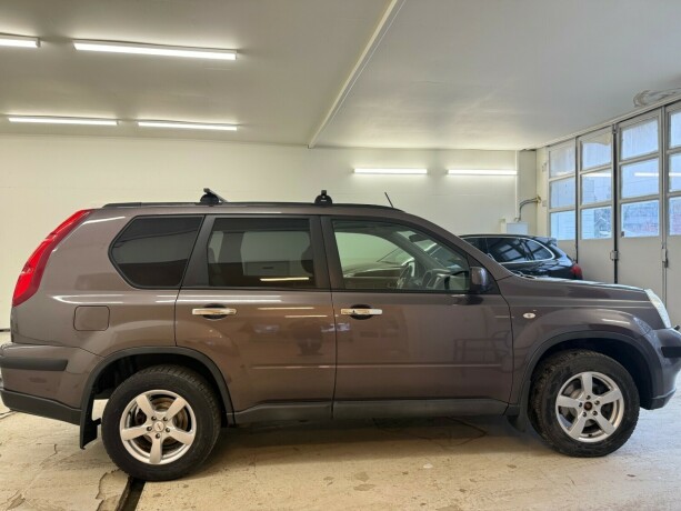 nissan-x-trail-diesel-2009-big-5