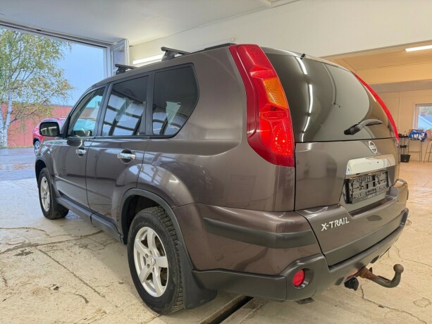 nissan-x-trail-diesel-2009-big-2