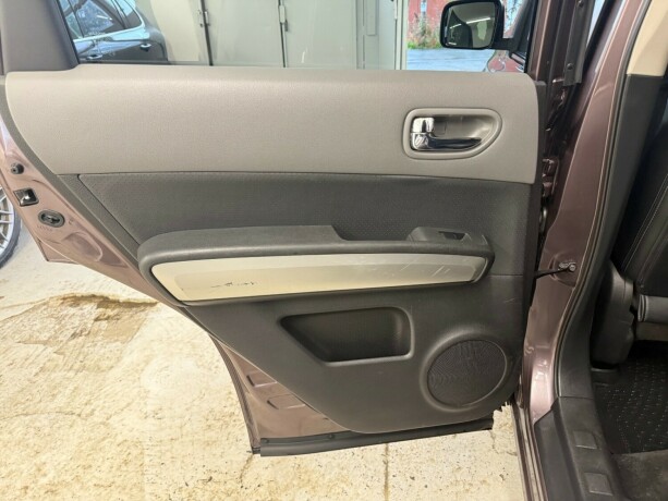 nissan-x-trail-diesel-2009-big-19