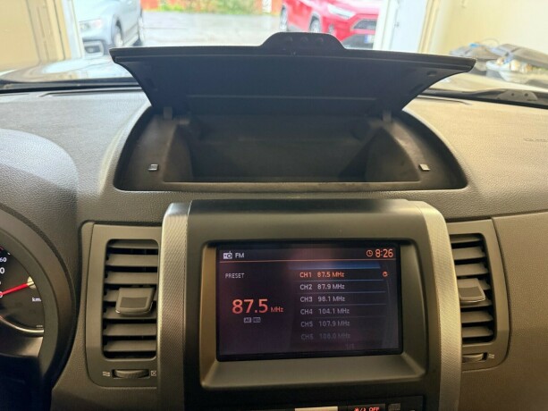 nissan-x-trail-diesel-2009-big-12