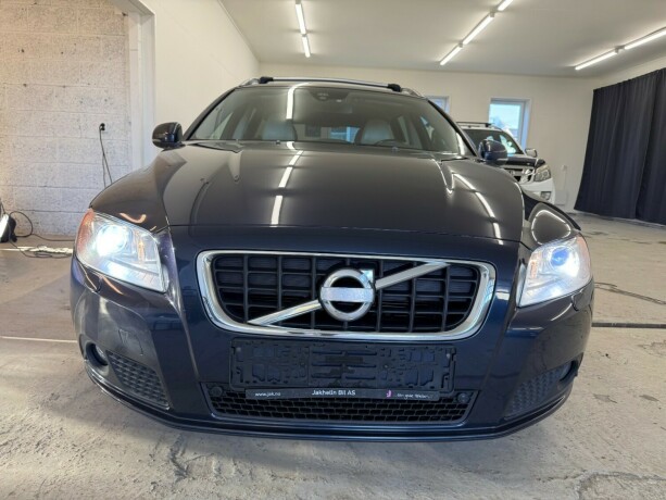 volvo-v70-diesel-2013-big-3
