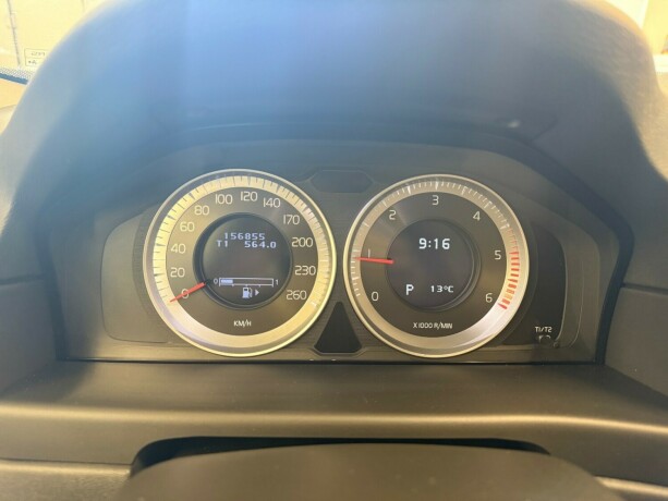 volvo-v70-diesel-2013-big-7