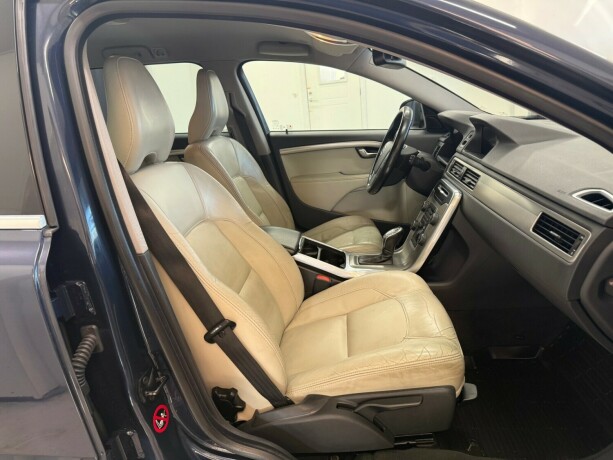 volvo-v70-diesel-2013-big-22