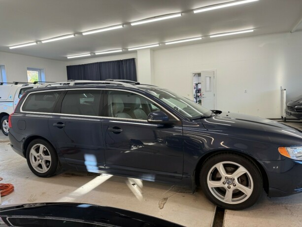 volvo-v70-diesel-2013-big-4