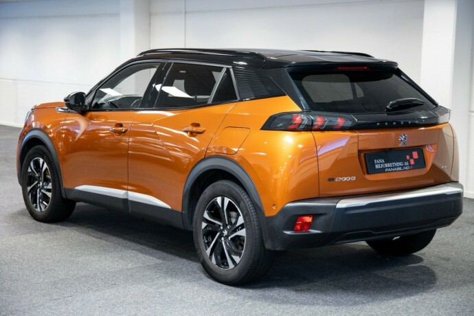 peugeot-e-2008-elektrisitet-2021-big-1