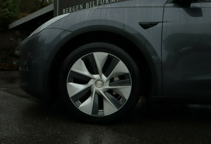 tesla-model-y-elektrisitet-2021-big-19