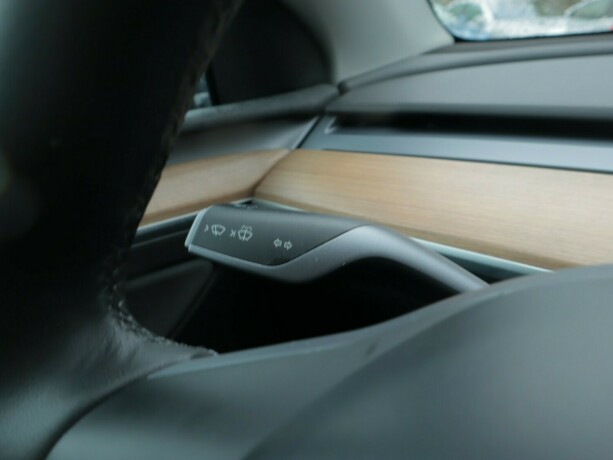 tesla-model-y-elektrisitet-2021-big-10