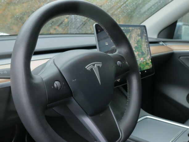 tesla-model-y-elektrisitet-2021-big-9