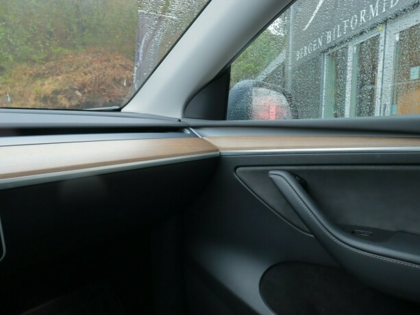 tesla-model-y-elektrisitet-2021-big-13