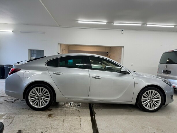 opel-insignia-diesel-2014-big-3