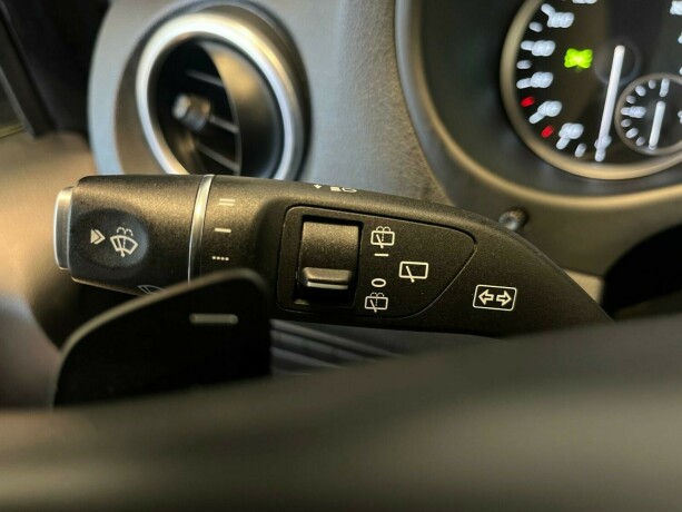 mercedes-benz-vito-diesel-2020-big-11