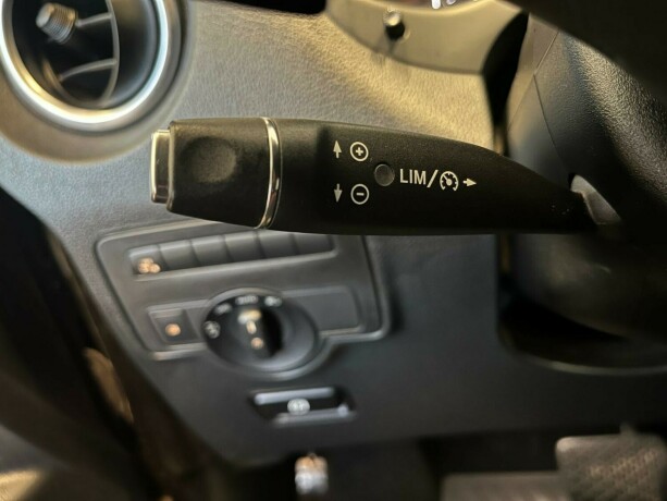 mercedes-benz-vito-diesel-2020-big-12