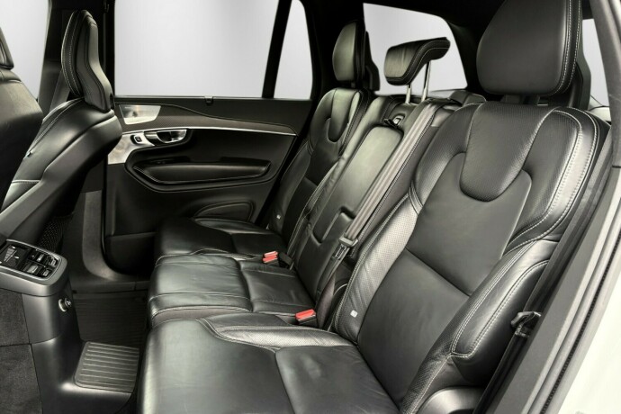 volvo-xc-90-plug-in-petrol-2019-big-30