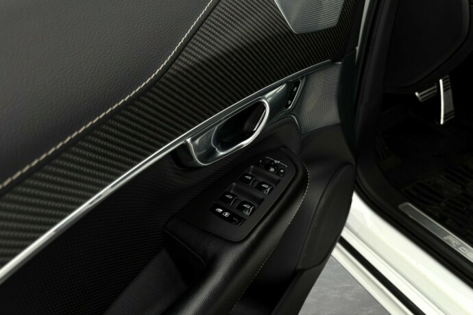 volvo-xc-90-plug-in-petrol-2019-big-31