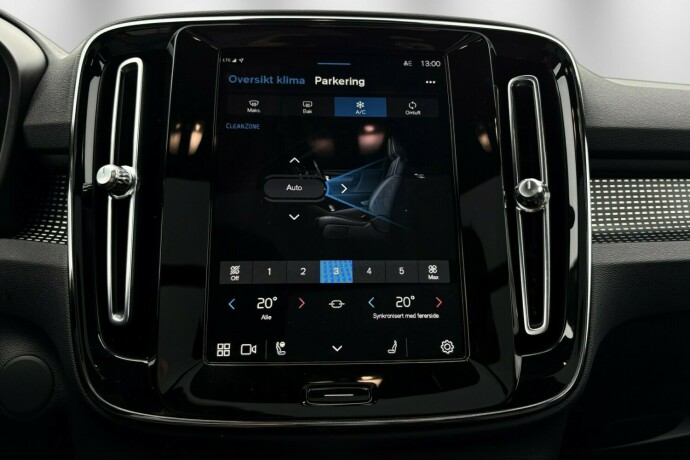 volvo-xc-40-elektrisitet-2022-big-24