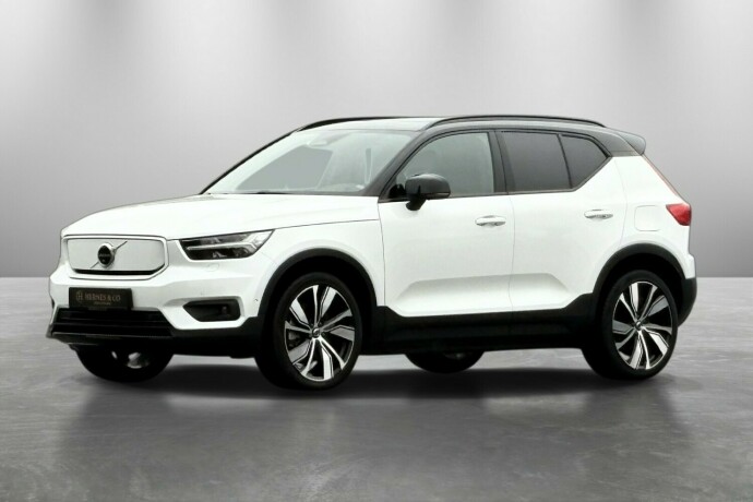 volvo-xc-40-elektrisitet-2022-big-0