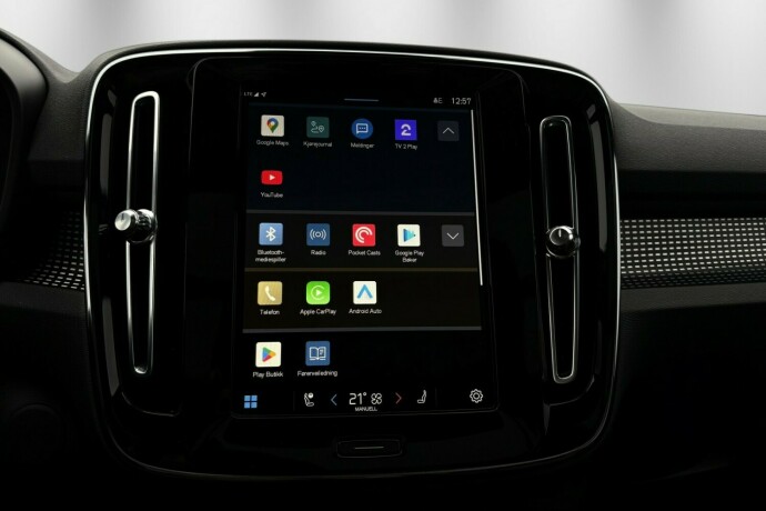 volvo-xc-40-elektrisitet-2022-big-22