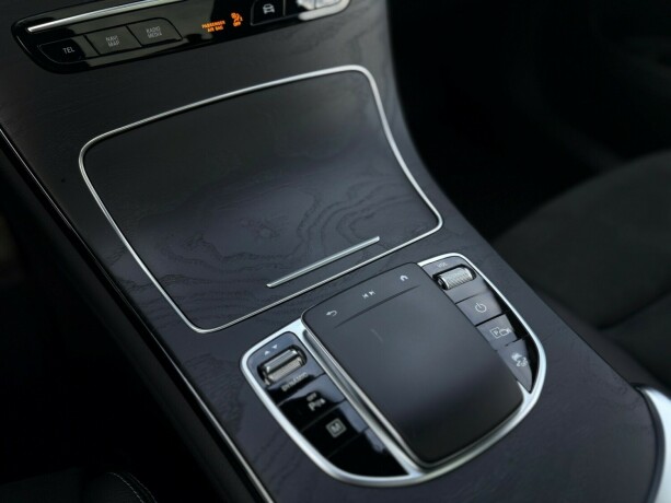 mercedes-benz-glc-elektrisitetdiesel-2021-big-26