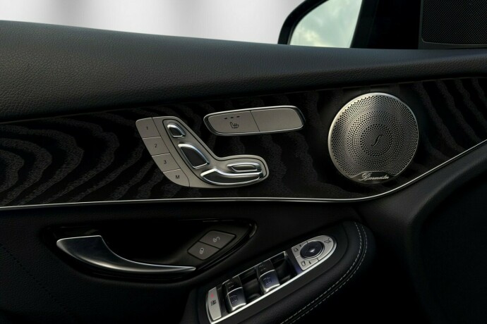 mercedes-benz-glc-elektrisitetdiesel-2021-big-24